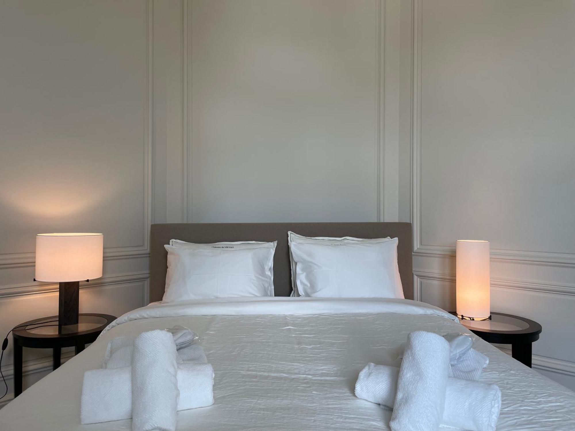Le Chateau De Mirwart Habitación foto